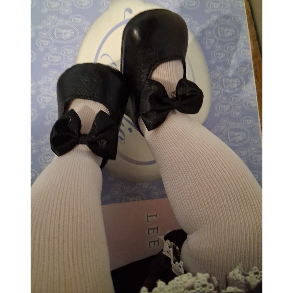 LEE MIDDLETON "Olivia" Elegant Edition Series WITH COA By Reva Schick New In Box - Picture 8 of 16